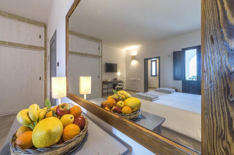 Masseria Le Mandorle อูเจนโต ภายนอก รูปภาพ