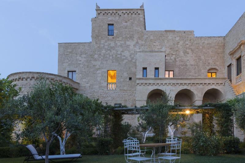 Masseria Le Mandorle อูเจนโต ภายนอก รูปภาพ