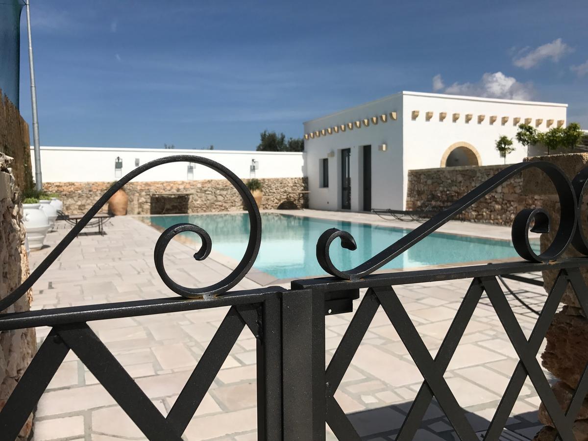 Masseria Le Mandorle อูเจนโต ภายนอก รูปภาพ