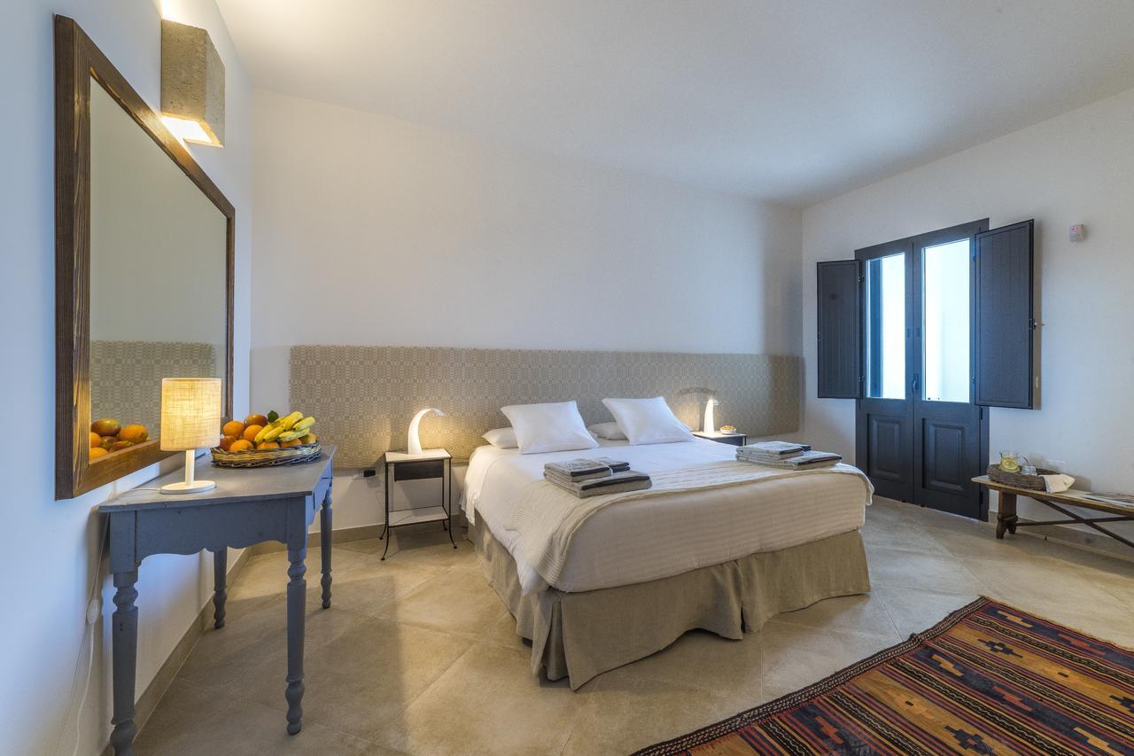 Masseria Le Mandorle อูเจนโต ภายนอก รูปภาพ