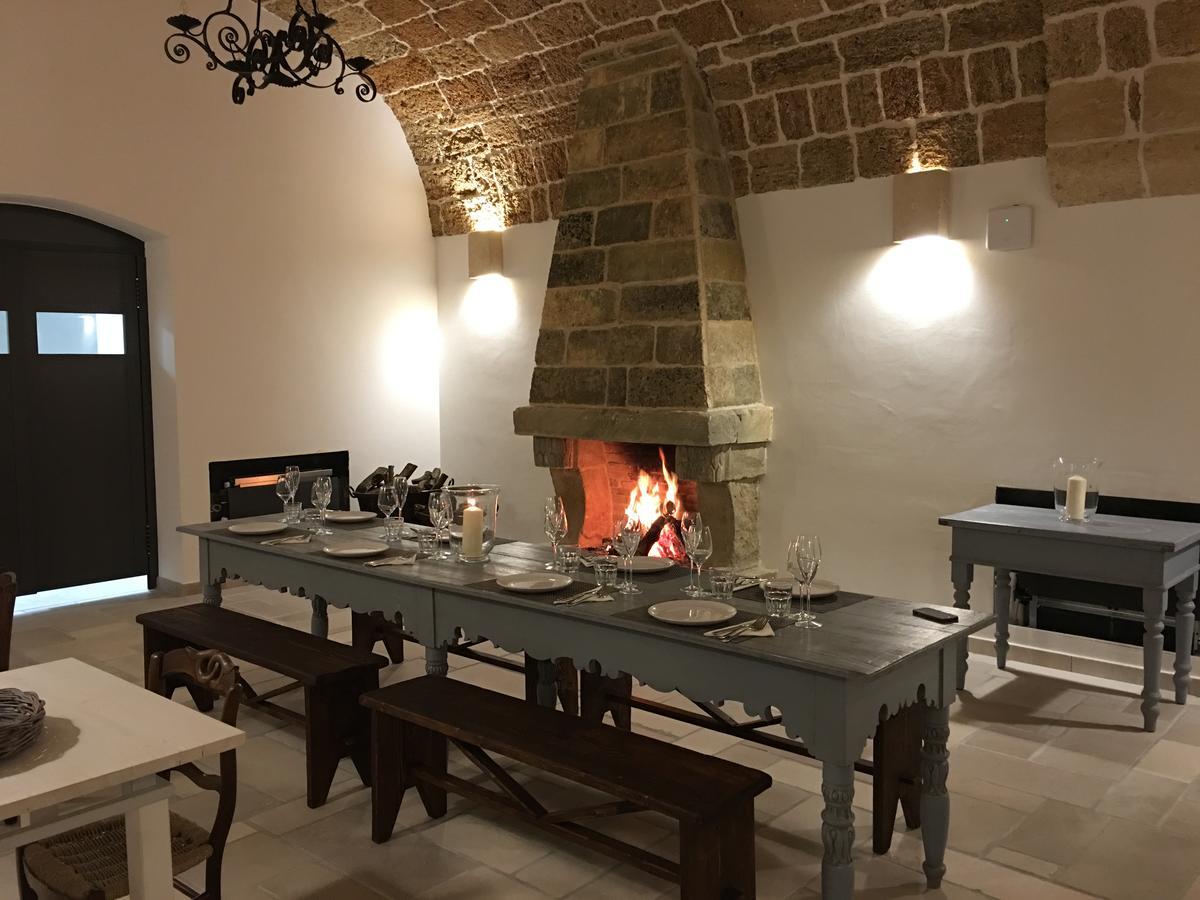 Masseria Le Mandorle อูเจนโต ภายนอก รูปภาพ
